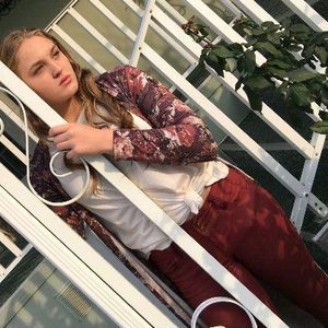 Meet your Posher, Kylie